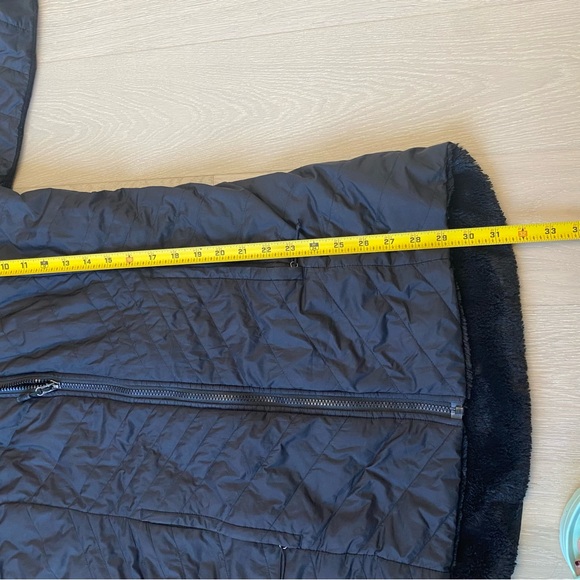 The North Face Women’s Mossbud Insulated Reversible Parka size Medium - Picture 11 of 16
